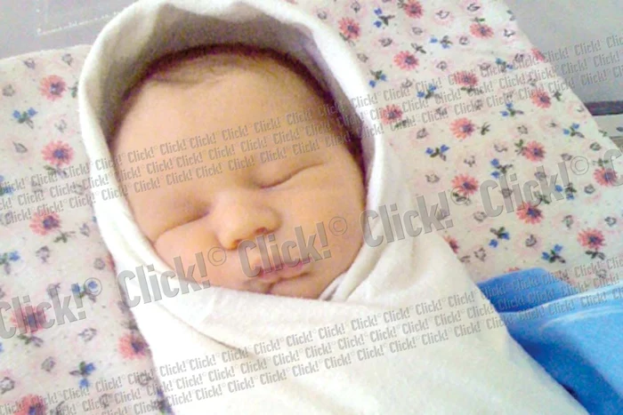 Eduard George Neaga, acasă la familia Ştefan (FOTOGRAFII: OLIMPIA FILIP)