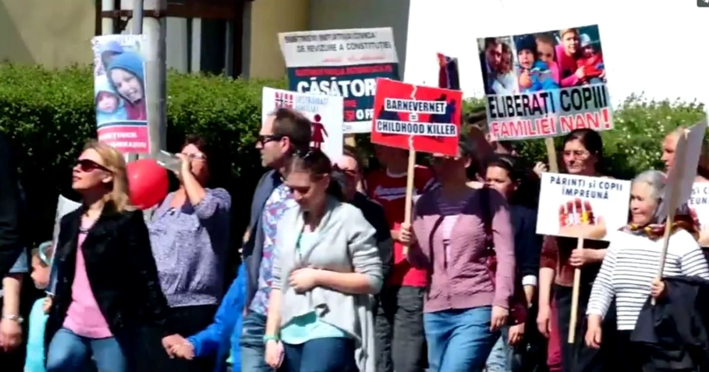 Participanţii s-au deplasat pe un traseu de câţiva kilometri prin Alba Iulia
