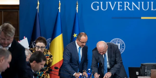 Guvernul Romaniei FB GUV ROMANIEI jpg