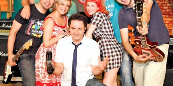 Măruţă face bilanţul:  400 de ediţii „Happy Hour“
