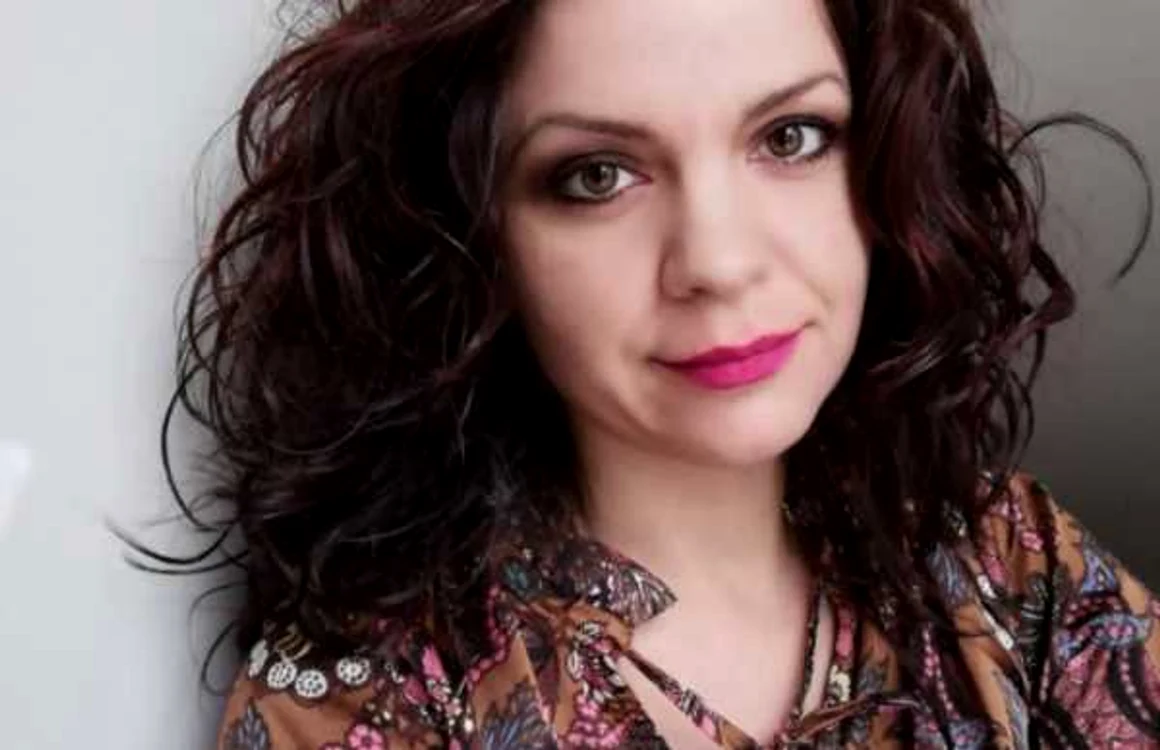 Alina Vintilă a fost, într-o perioadă, jurnalistă la Adevărul