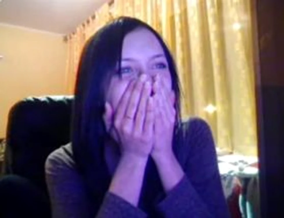 
    Tânăra nu s-a aşteptat niciodată ca o primă întâlnire să decurgă aşaFoto Youtube  