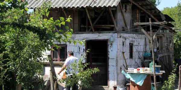 Bărbatul a fost găsit mort în casa sa