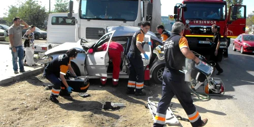 Accident cu TIR (Foto Arhivă)