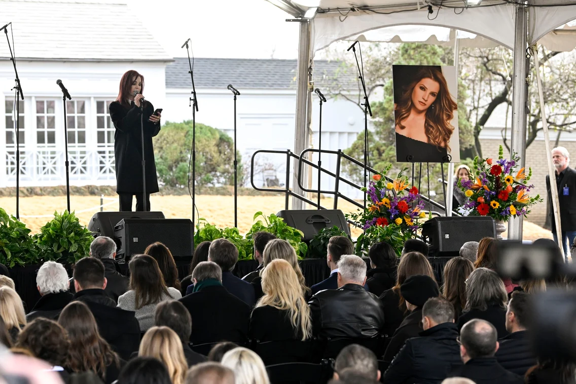Înmormântare Lisa Marie Presley mama Priscilla Presley 23 ianuarie 2022 FOTO Profimedia jpg