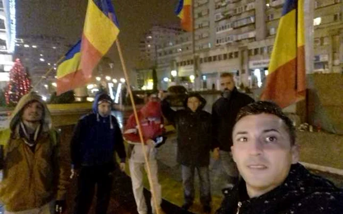 Mitingul de duminică, de la Piteşti, a adunat doar o mână de oameni veniţi din spirit de solidaritate cu protestatarii din ţară