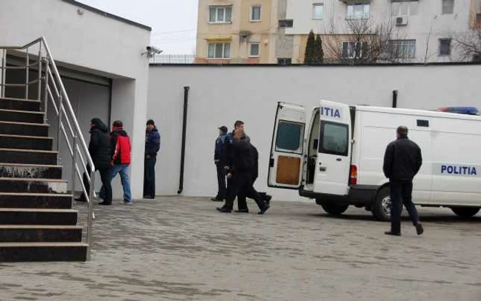 Şase contrabandişti basarabeni au fost arestaţi de Tribunalul Vaslui