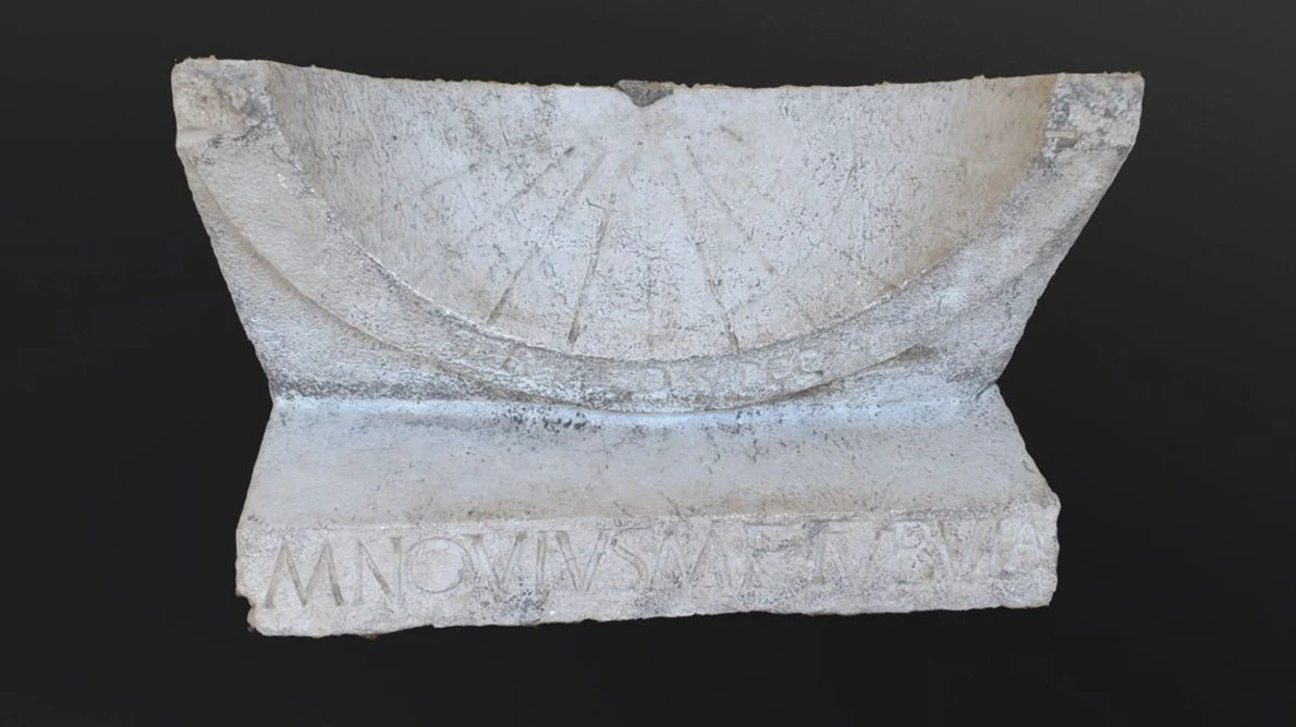 Disc solar, vechi de peste 2000 de ani, descoperit într un teatru roman jpeg