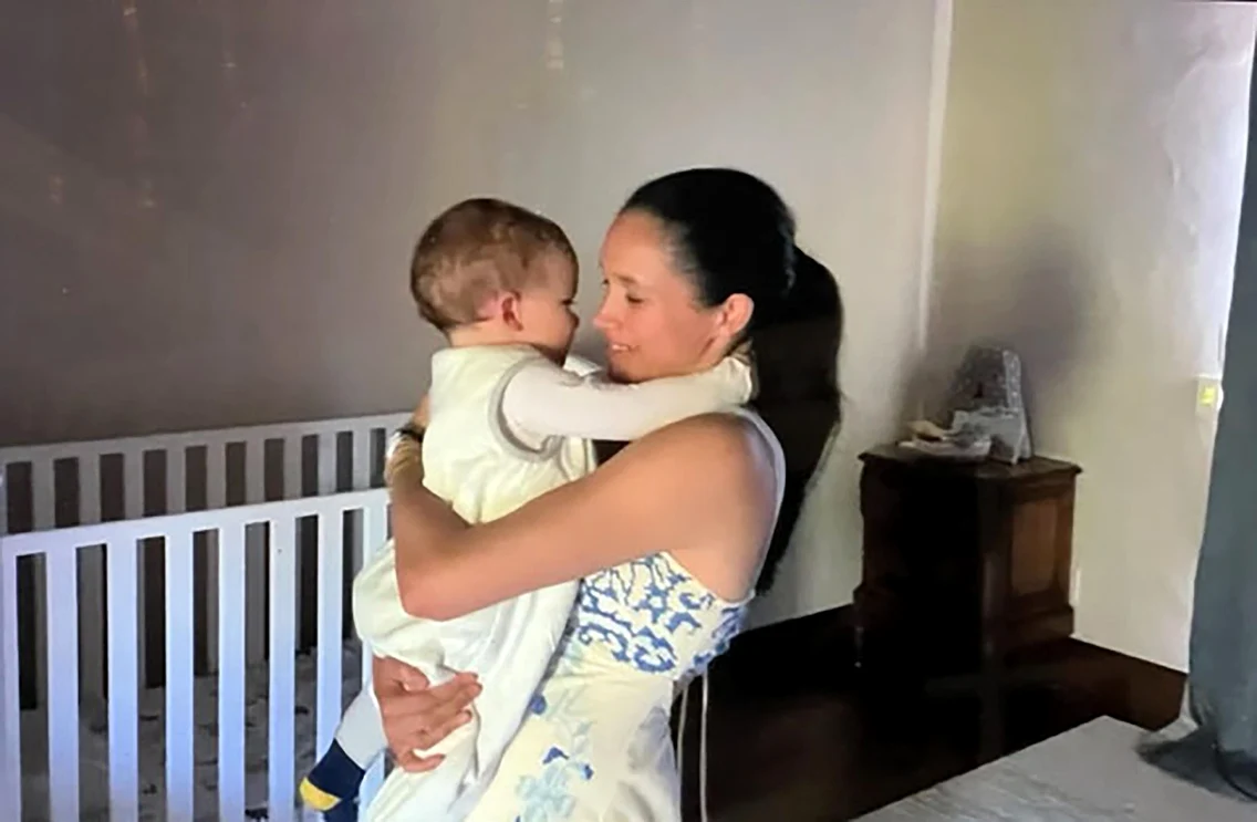 Meghan si copilul