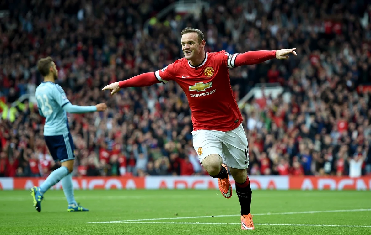 Wayne Rooney a scris istorie la Manchester United