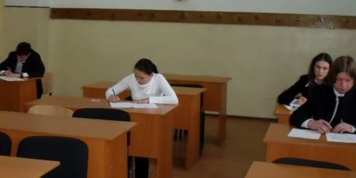 Bacalaureatul începe astăzi