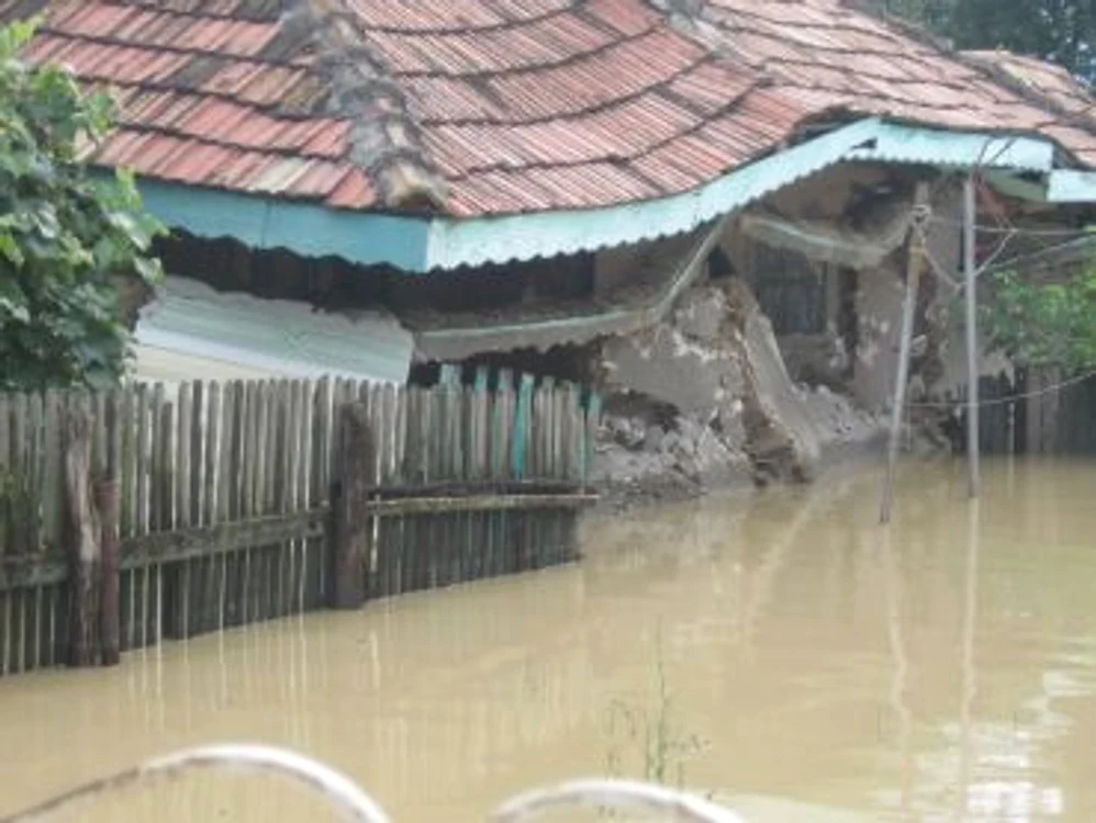 Ploieşti: Prahova se află sub atenţionare meteorologică de cod galben