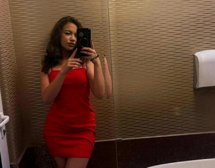 Profesoara de biologie aflată în centrul scandalului FOTO: BZI
