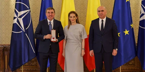 Gheorghe Hagi, Marilena Hagi, Ilie Bolojan la Palatul Cotroceni, foto Facebook jpg