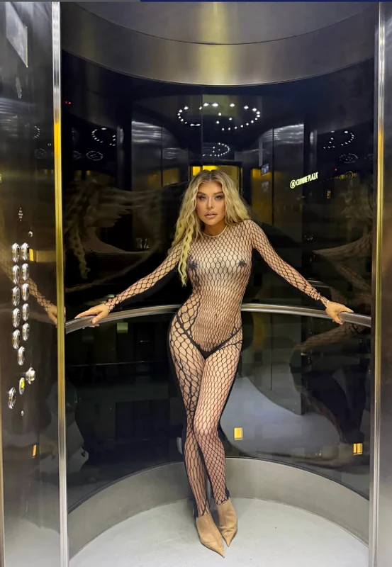 Loredana Groza într-o ținută provocatoare / Foto: Instagram