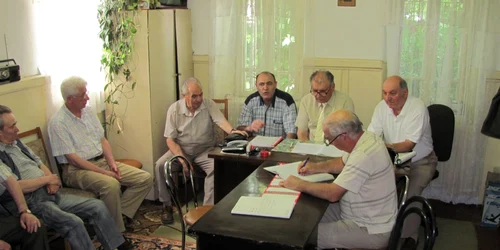 Ședința membrilor fondatori