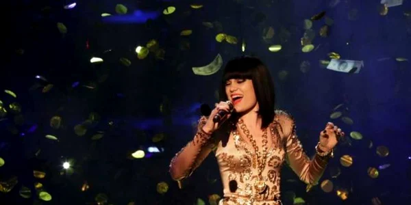Mâine seară o poţi asculta pe Jessie J pe plaja H2O din Mamaia