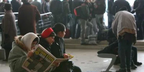 Călătorii au aşteptat câtva zeci de minute trenurile dinspre Bucureşti