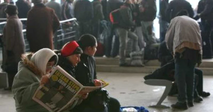 Călătorii au aşteptat câtva zeci de minute trenurile dinspre Bucureşti