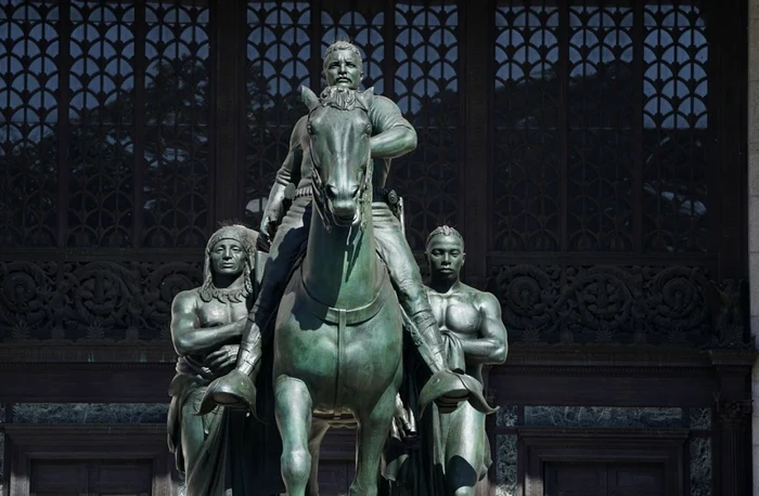 Statuie ecvestră a lui Theodore Roosevelt. Foto arhivă
