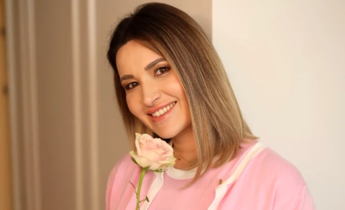 Ela Crăciun realizează podcastul Cu Ela la doctor foto: arhiva personală