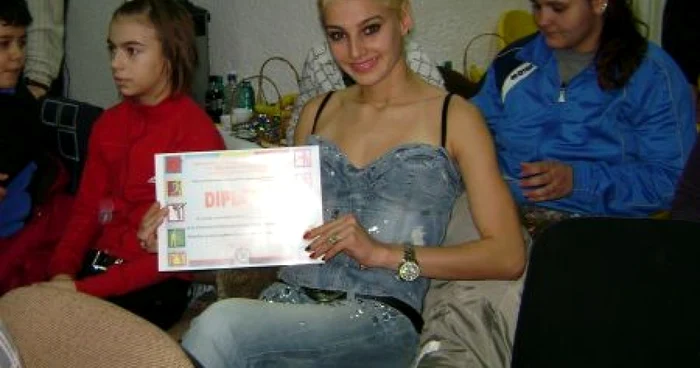 Ancuţa Bobocel, premiată de CSM “Drobeta” pentru performanţele din 2009