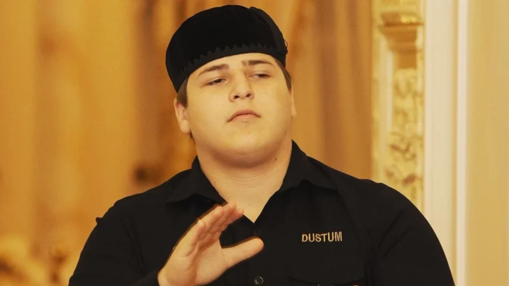 Kadîrov și-a numit fiul de 17 ani la conducerea Fiscului din Cecenia. Ce funcții cheie a mai avut adolescentul