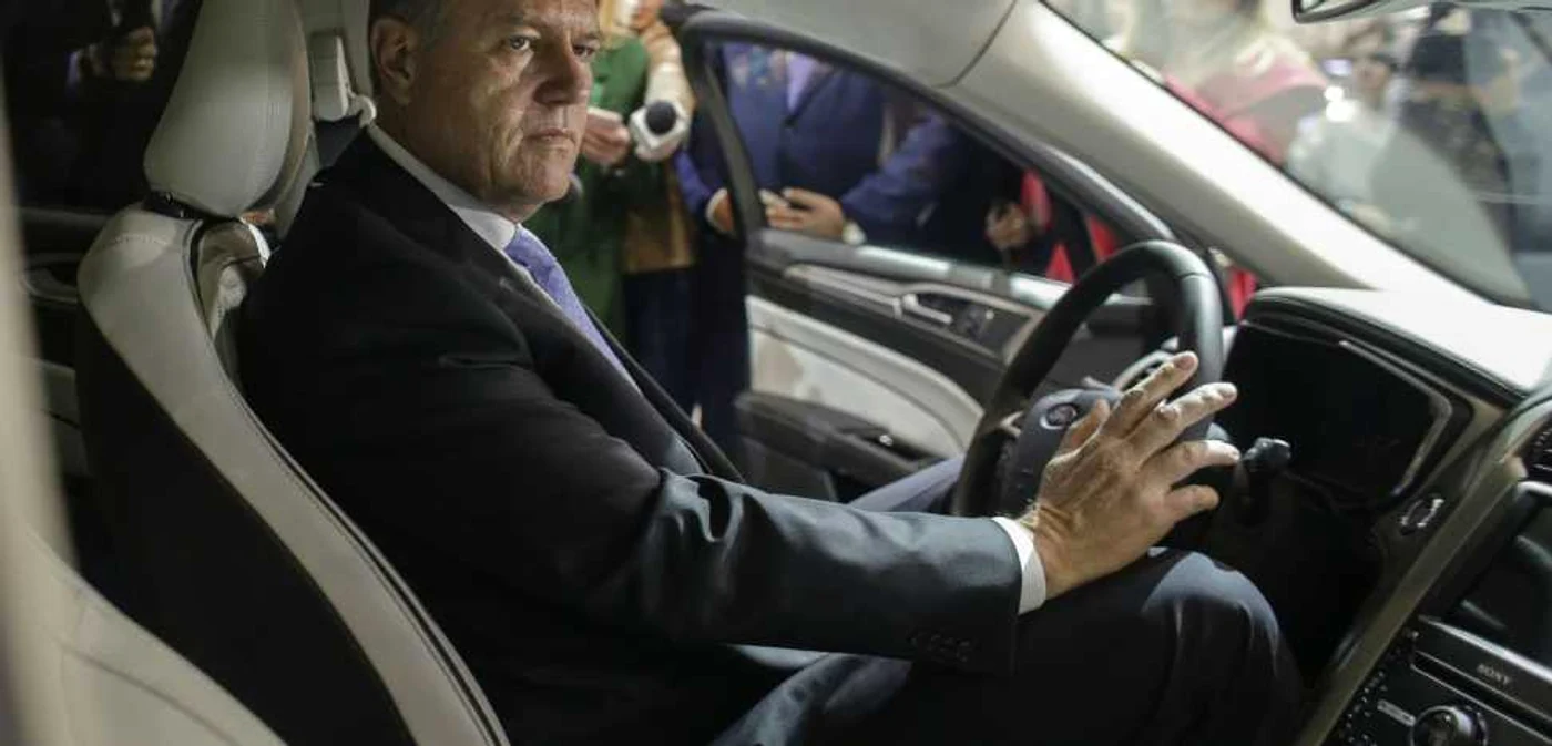 Klaus Iohannis în vizită la târgul SIAB FOTO Inquam / Octav Ganea