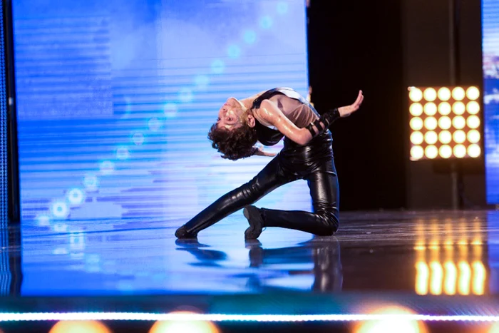 romanii au talent