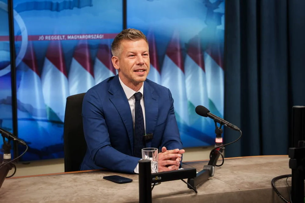 Oligarhii lui Viktor Orban fug pe capete din țară și își transferă banii în Emiratele Arabe sau în SUA. Acuzațiile aduse de Peter Magyar