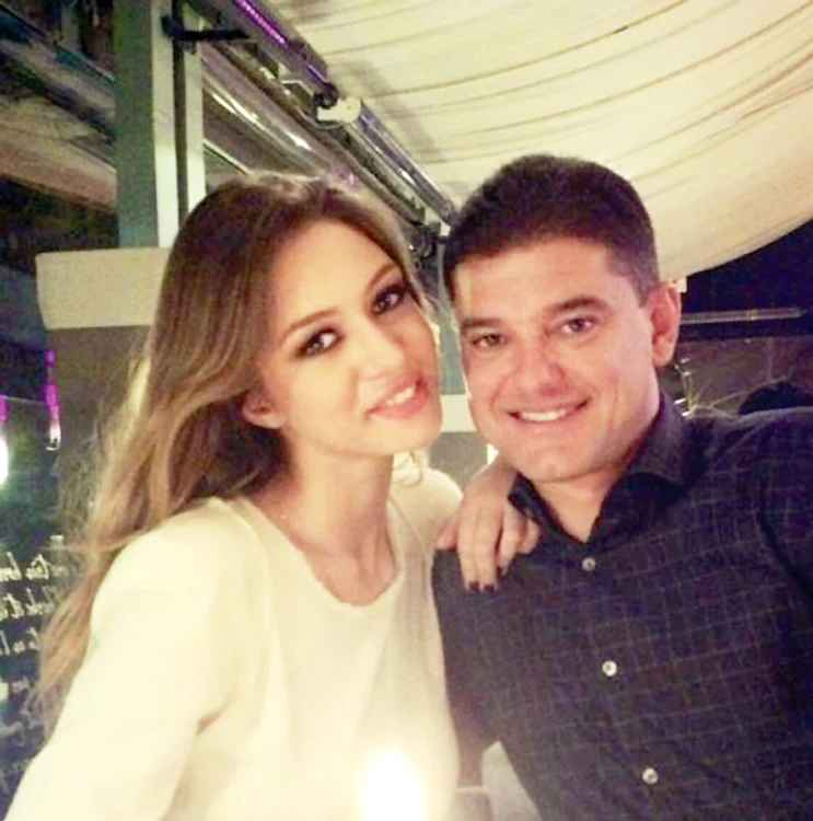 Inainte Laura avea buze  frumoase, dar inegale