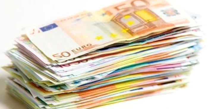 Fiscul a restituit în luna august peste 700 de milioane de lei