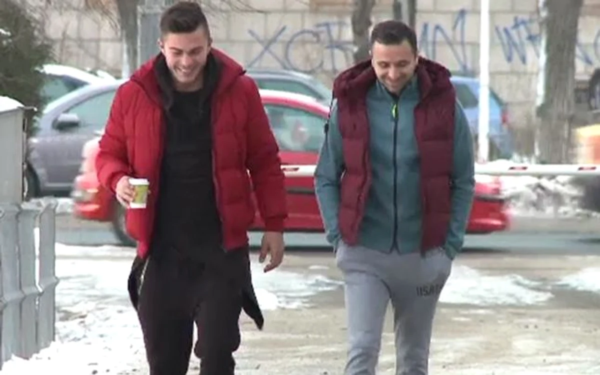 
    Sânmărtean a venit zâmbind la vizita medicală FOTO digisport.ro  