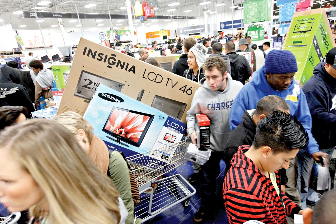 
    În 2011, la ziua marilor  reduceri au participat doar  comercianţii de IT,  electronice şi electrocasnice  