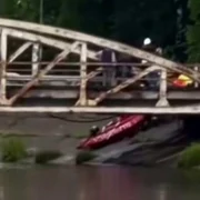 Barbat cazut in joi FOTO isu Gorj  Sursa Jienii jpg