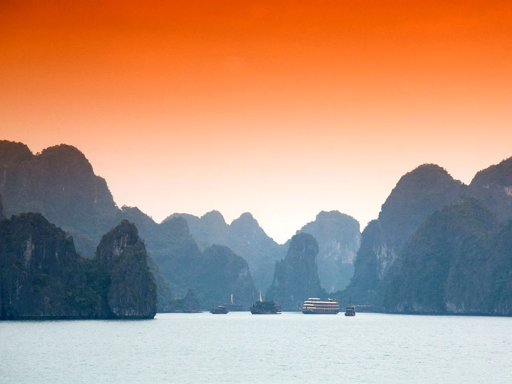 ha long bay vietnam cr alamy jpg jpeg