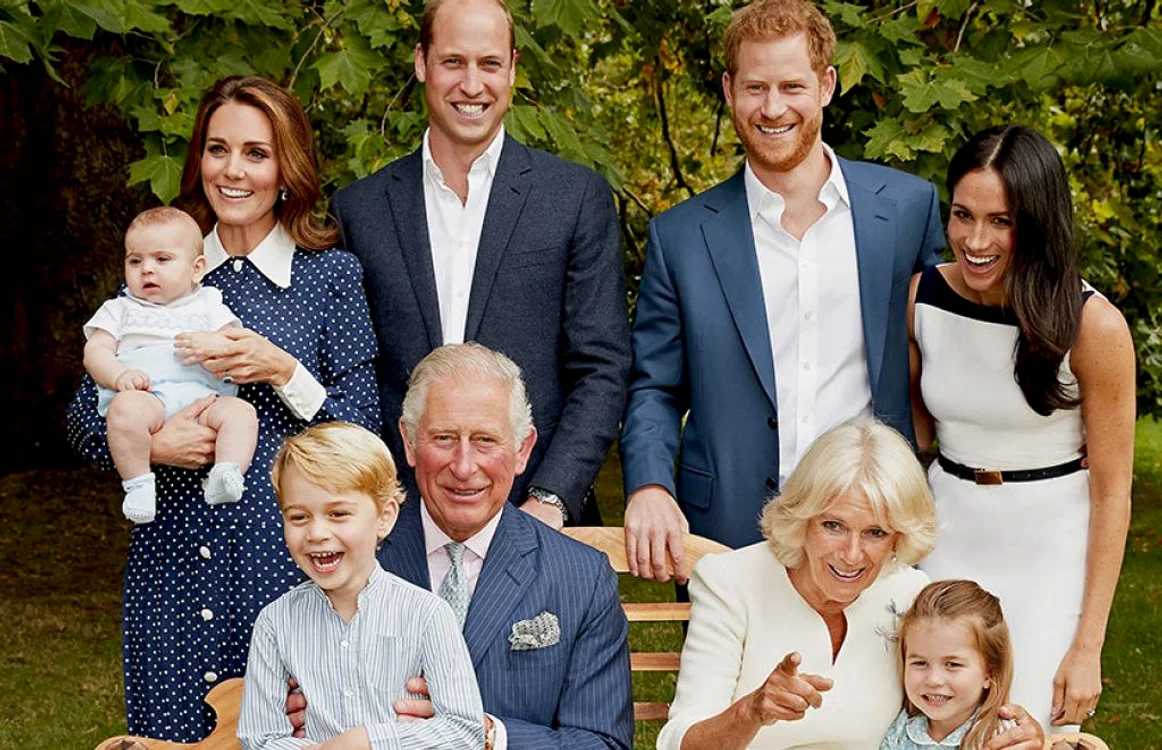 Prinţul Charles, alături de soţie, copii, nepoţi şi nurori FOTO Chris Jackson/Guliver/Getty Images