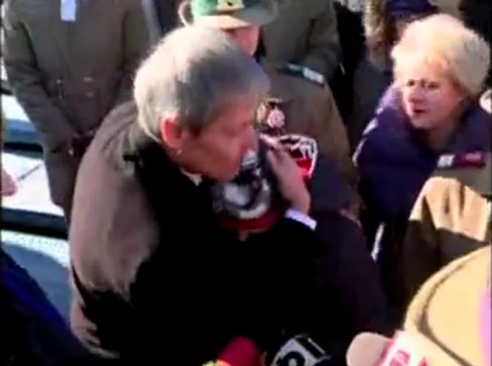 
    Premierul a fost în centrul celui mai emoţionant moment al paradei de 1 DecembrieFoto Arhivă Personală  