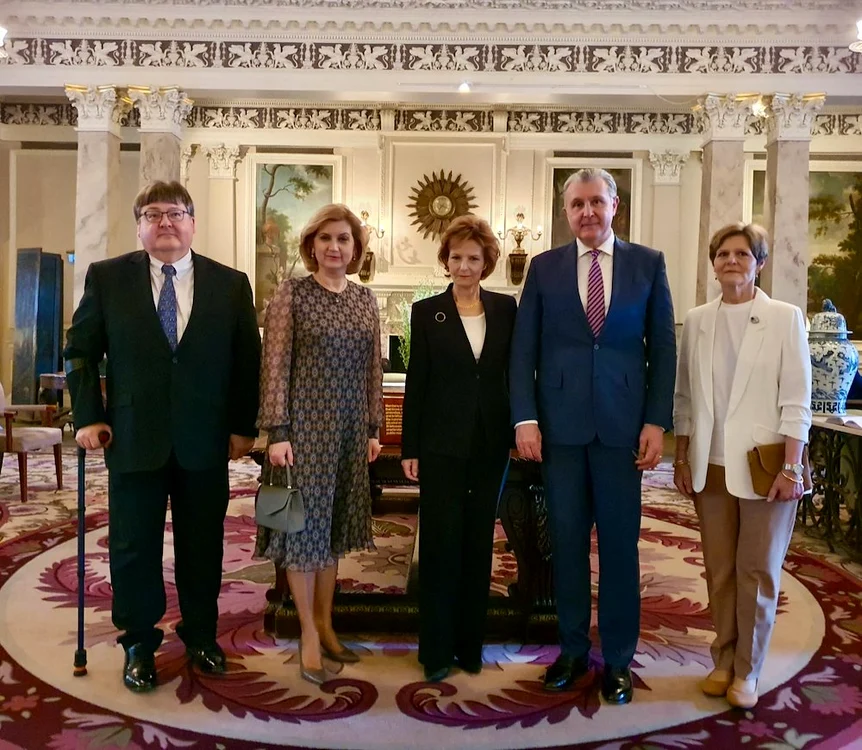 Majestatea Sa Margareta si Principele Radu la Londra la Jubileul Reginei Elisabeta (7) jpg