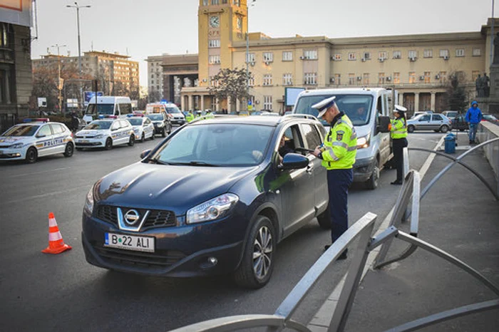 Șoferii opriți au încercat să le dea polițiștilor diverse explicații, în speranța că vor scăpa cu permisul în buzunar