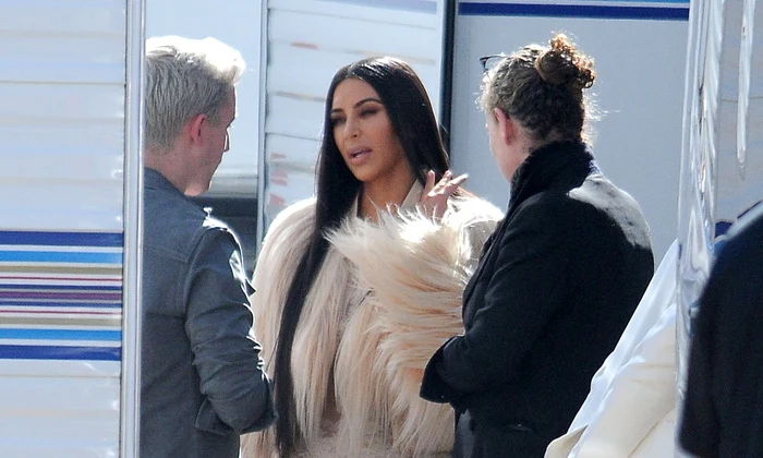 Stars On The Set Of 'Ocean's Eight' In Los Angeles jpeg