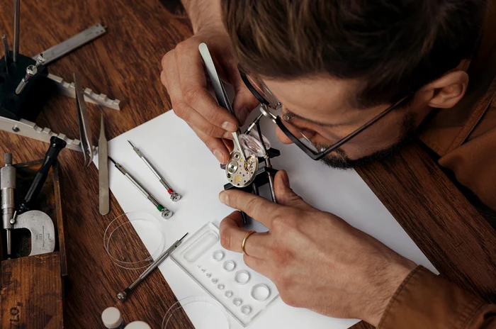 Leo Winter, fondatorul start-up-ului The Rebuild Watch Company/FOTO: rebuildwatches.com