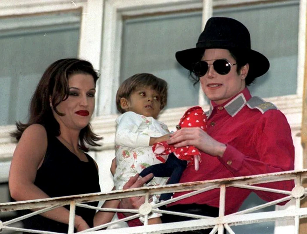 michael jackson lisa marie presley profimedia 0230648646 1 jpeg