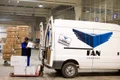 angajat depozit fan courier jpeg