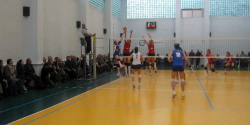 Meciurile de volei pot deveni doar amintire la Iaşi