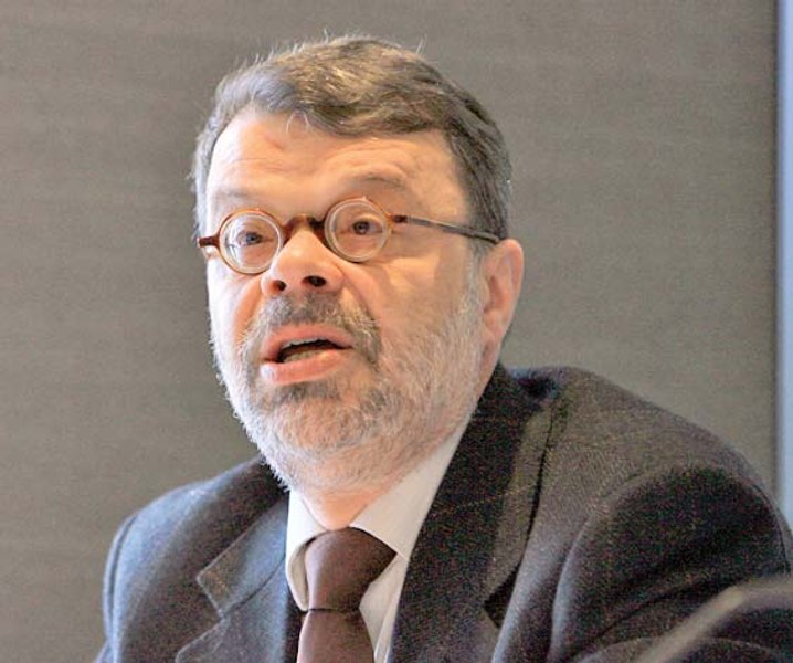 A murit Daniel Barbu, fost ministru al Culturii. Istoricul avea 67 de ani