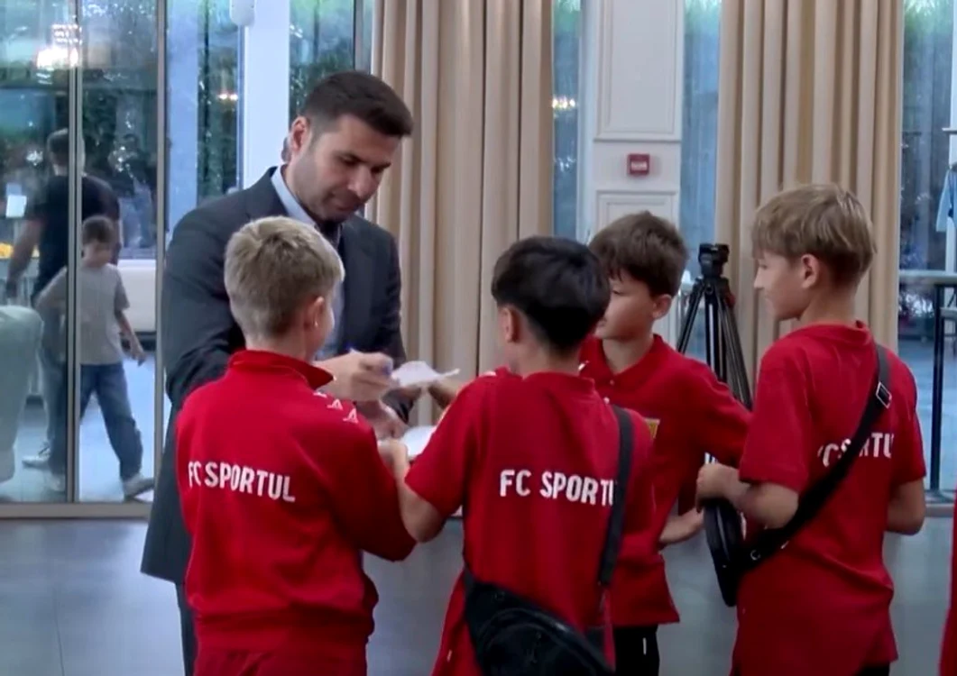Adrian Mutu în Republica Moldova