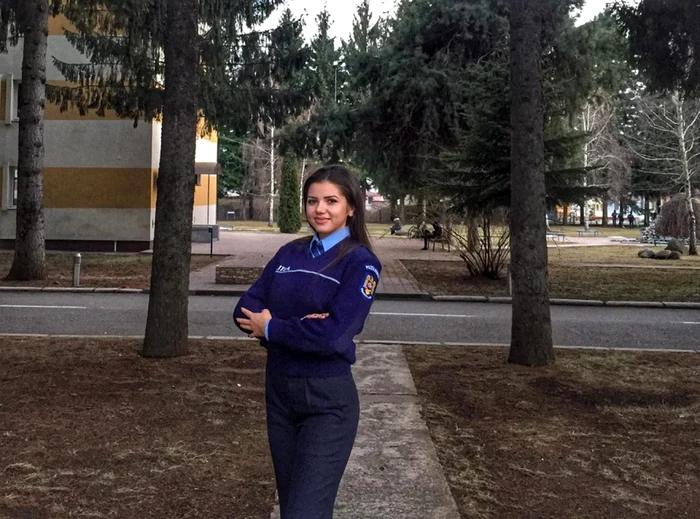 Miss Åi Mister Åcoala de AgenÅ£i de PoliÅ£ie âVasile LascÄrâ din Câmpina împÄrtÄÅesc o pasiune comunÄ: folclorul