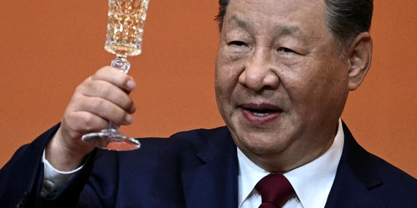 Toast Xi Jinping FOTO AFP