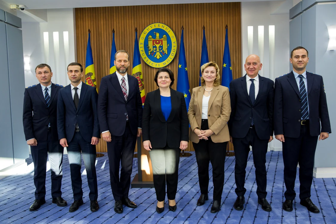Șefa Guvernului Rep Moldova, alături de participanții la eveniment FOTO Facebook Gavrilita PM